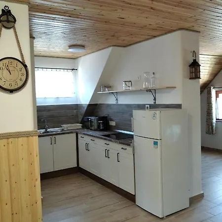 Matula Vendeghaz Tiszafured