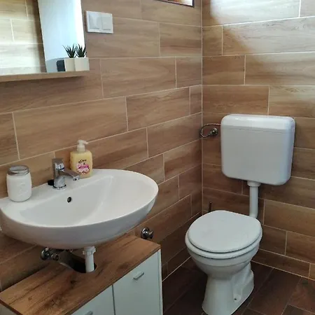 Matula Vendeghaz * Tiszafüred