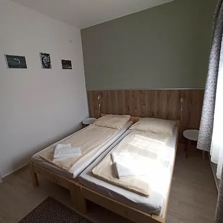 Matula Vendeghaz Apartment Tiszafured